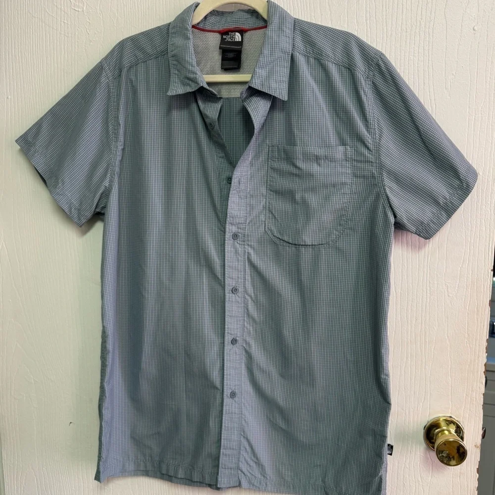The North Face Men's Blue & Cream Checkered Button Down Shirt